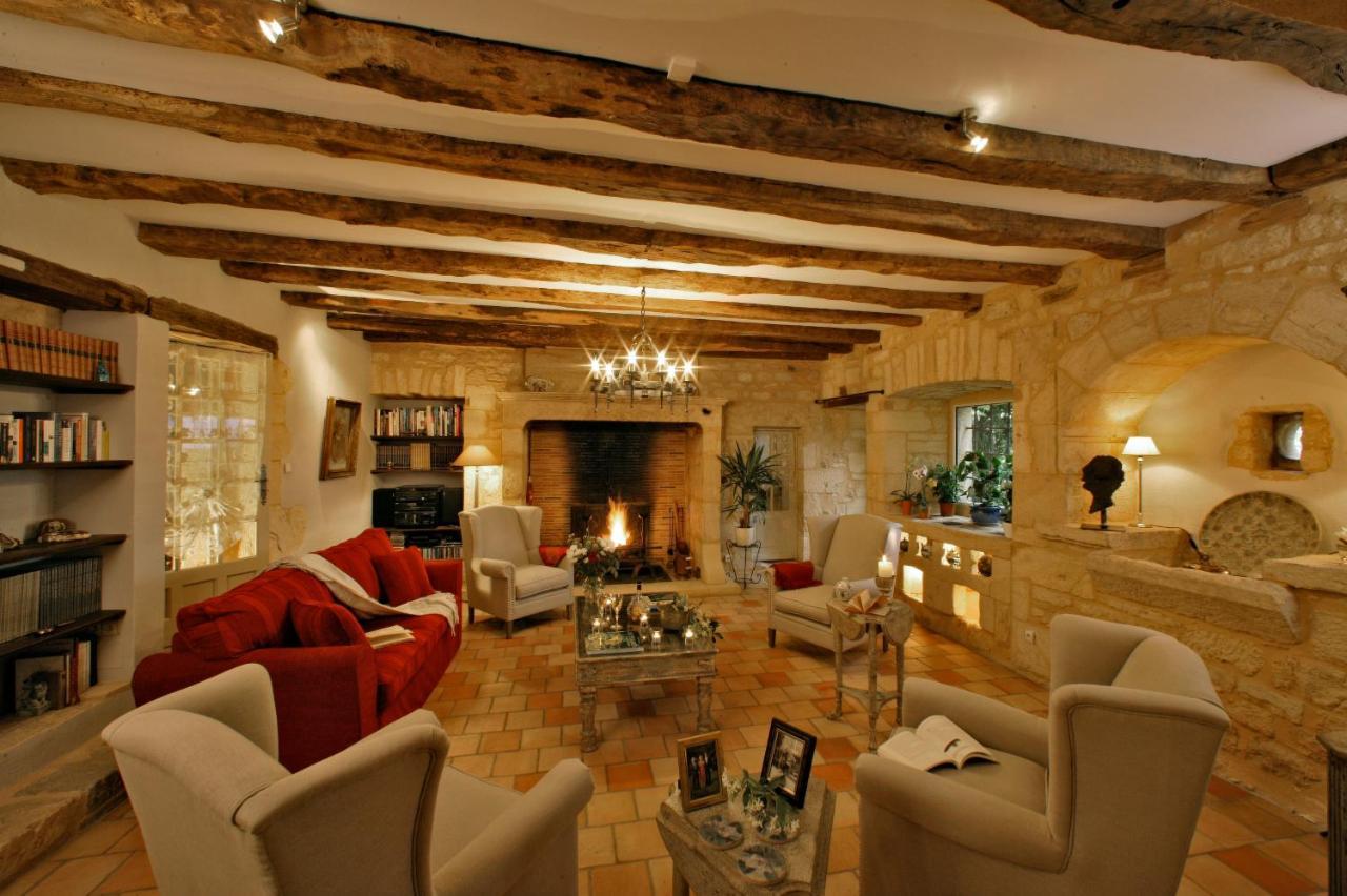 Le Prieure Du Chateau De Biron Biron  Zewnętrze zdjęcie