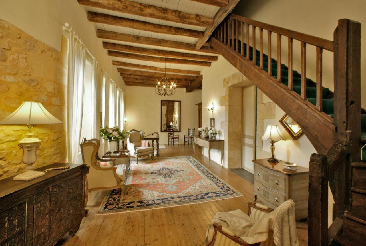 Le Prieure Du Chateau De Biron Biron  Zewnętrze zdjęcie